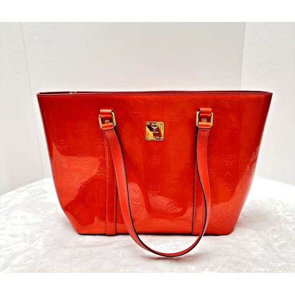 MCM Women's Visetos Orange Patent Leather Large Tote Bag